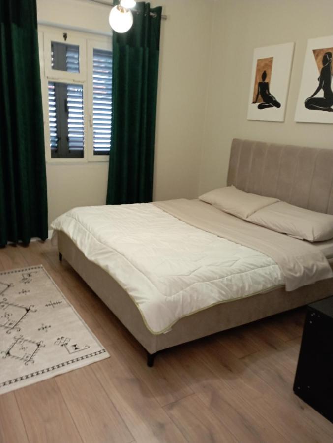 Piazza_Apartments_Tirana Buitenkant foto